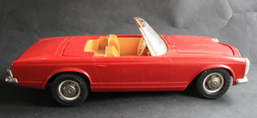 Gama Mercedes-Benz 230 SL Plasticmodel 1965 (1876)